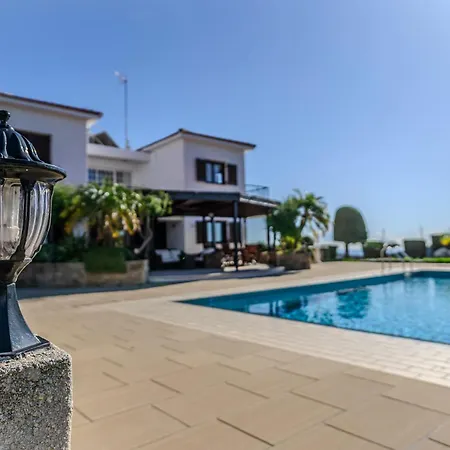 Mountain/sea View 6 Bedroom In Chirokitia * ラルナカ