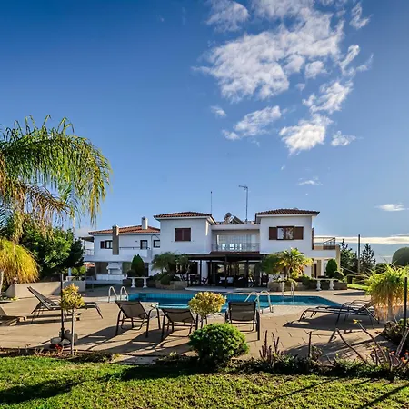 Mountain/sea View 6 Bedroom In Chirokitia