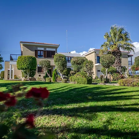 Mountain/sea View 6 Bedroom In Chirokitia * ラルナカ