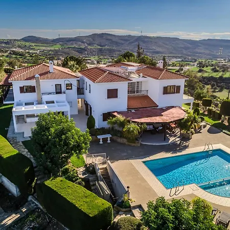 Mountain/sea View 6 Bedroom In Chirokitia *