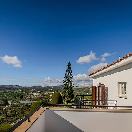 Mountain/sea View 6 Bedroom In Chirokitia Villa *