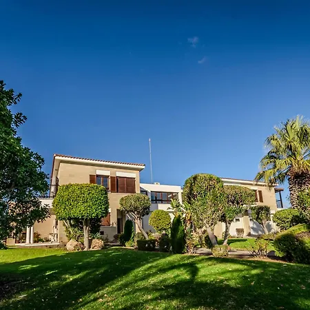 Mountain/sea View 6 Bedroom In Chirokitia Larnaca