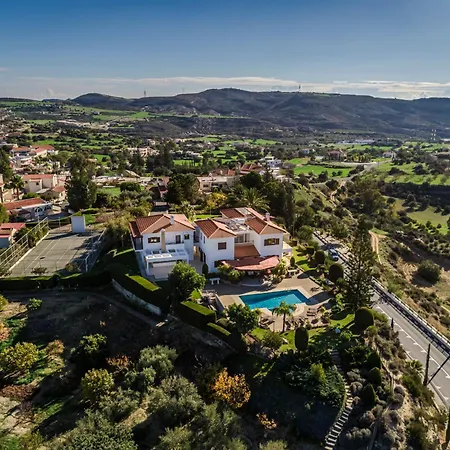 Mountain/sea View 6 Bedroom In Chirokitia * Larnaca