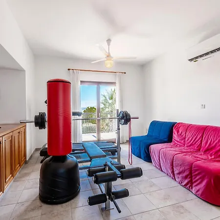 فيلة Mountain/sea View 6 Bedroom In Chirokitia لارنكا