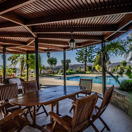Mountain/sea View 6 Bedroom In Chirokitia Larnaca